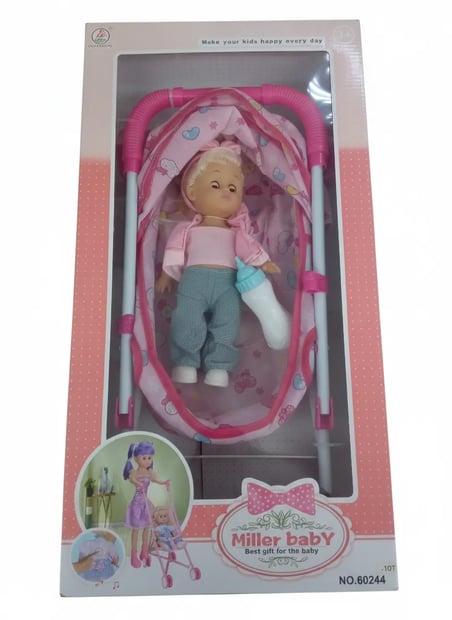 Poupée avec Poussette